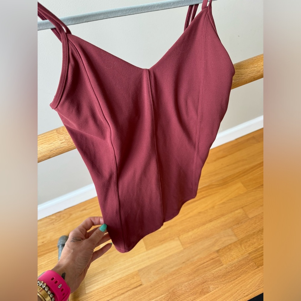 Lululemon top size 6